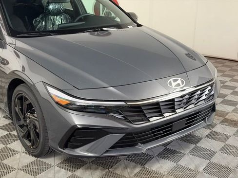 New 2026 Hyundai Elantra SEL Sport Premium FWD image 12