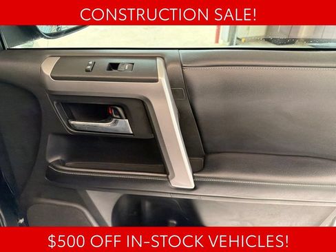 Used 2019 Toyota 4Runner SR5 AWD/4WD image 27