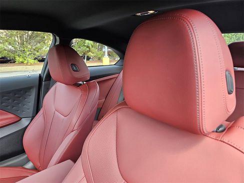 Used 2025 BMW 230i Coupe image 17