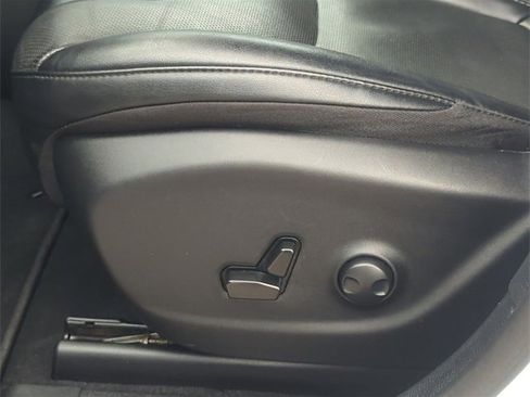 Used 2023 Jeep Cherokee Altitude Lux image 20