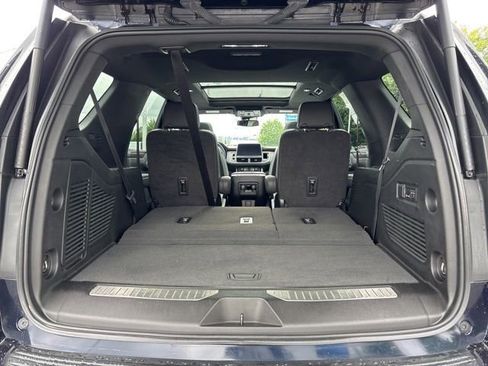 Used 2023 Chevrolet Tahoe Premier AWD/4WD image 42