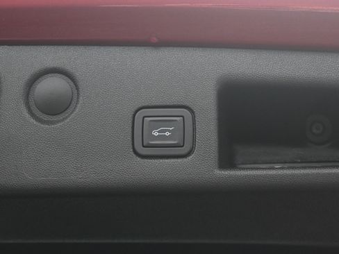 Used 2024 Chevrolet Equinox LT image 20