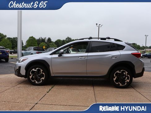 Used 2023 Subaru Crosstrek 2.5i Limited AWD/4WD image 3