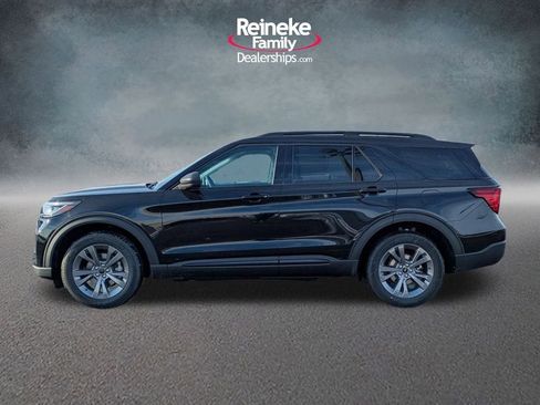 New 2026 Ford Explorer Active w/ Active Comfort Package image 9