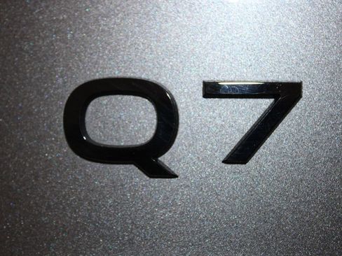 Certified 2025 Audi Q7 2.0T Premium w/ Convenience Package image 28