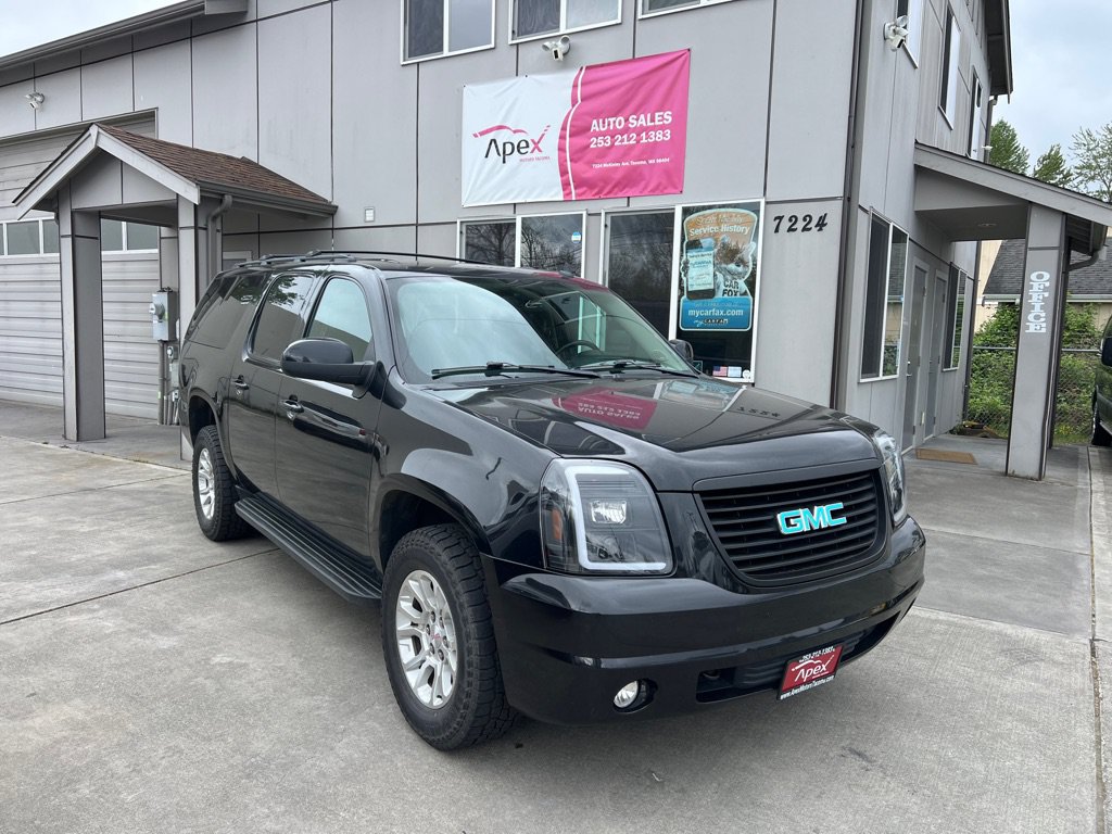 Used 2012 GMC Yukon XL SLT w/ SLT-2 Equipment Package AWD/4WD image 1
