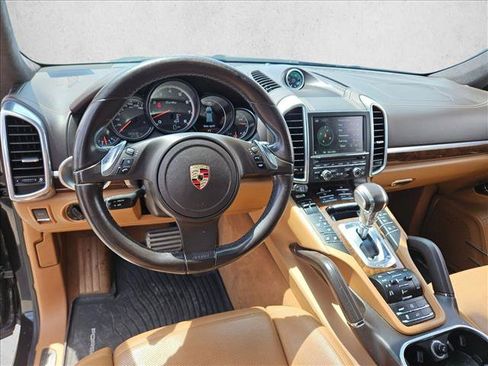 Used 2012 Porsche Cayenne Turbo AWD/4WD image 17