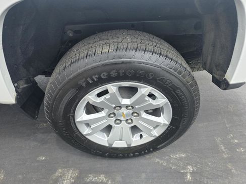 Used 2022 Chevrolet Colorado LT w/ Fleet Safety Package RWD image 15