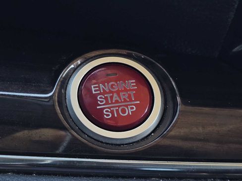 Used 2015 Honda CR-V EX-L image 21