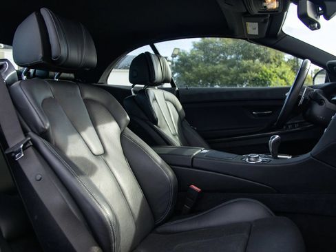 Used 2013 BMW M6 Convertible RWD image 36