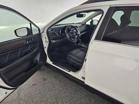Used 2019 Subaru Outback 2.5i Limited image 18