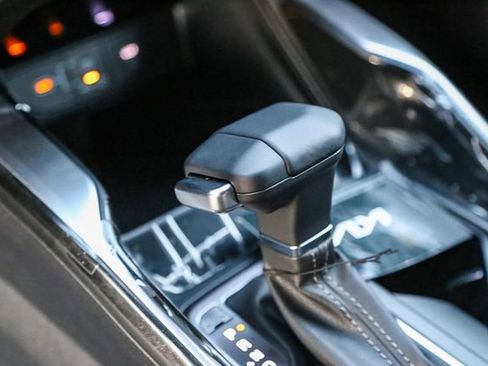 New 2026 Kia Sorento LX FWD image 21