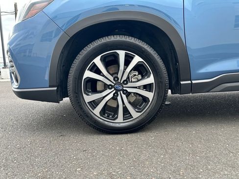 Used 2020 Subaru Forester Limited w/ Popular Package #3 image 13