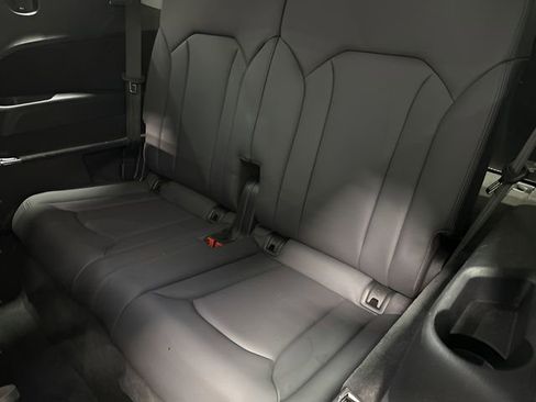 Used 2020 Audi Q7 3.0T Premium Plus image 33