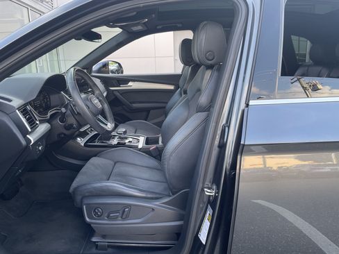 Certified 2022 Audi Q5 e Premium Plus w/ Premium Plus Package AWD/4WD image 6