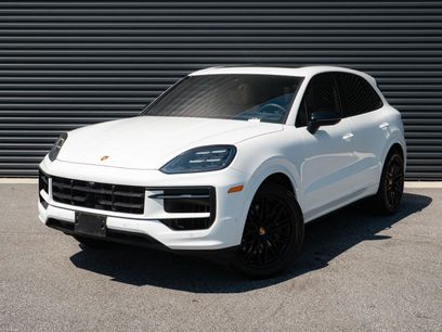 Certified 2025 Porsche Cayenne w/ Premium Package Plus