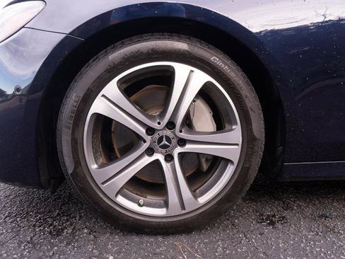 Used 2020 Mercedes-Benz E 350 Sedan image 42