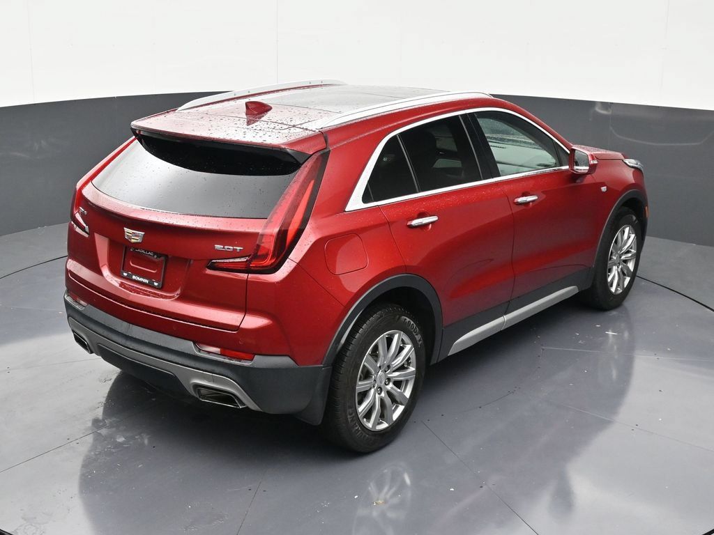Used 2019 Cadillac XT4 Premium Luxury w/ Enhanced Visibility Package FWD image 16