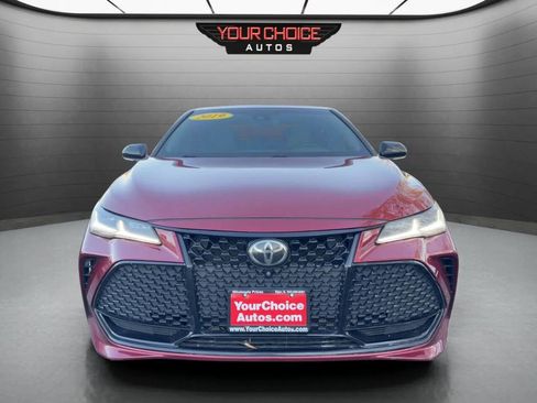 Used 2019 Toyota Avalon Touring w/ Advanced Safety Package image 11
