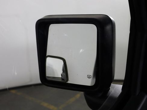 Used 2023 Jeep Wrangler Unlimited w/ Cold Weather Group AWD/4WD image 39