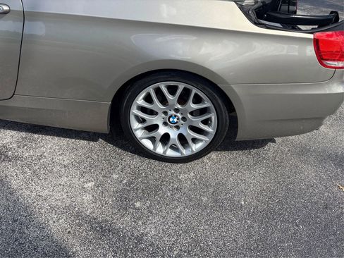Used 2010 BMW 328i Convertible RWD image 44
