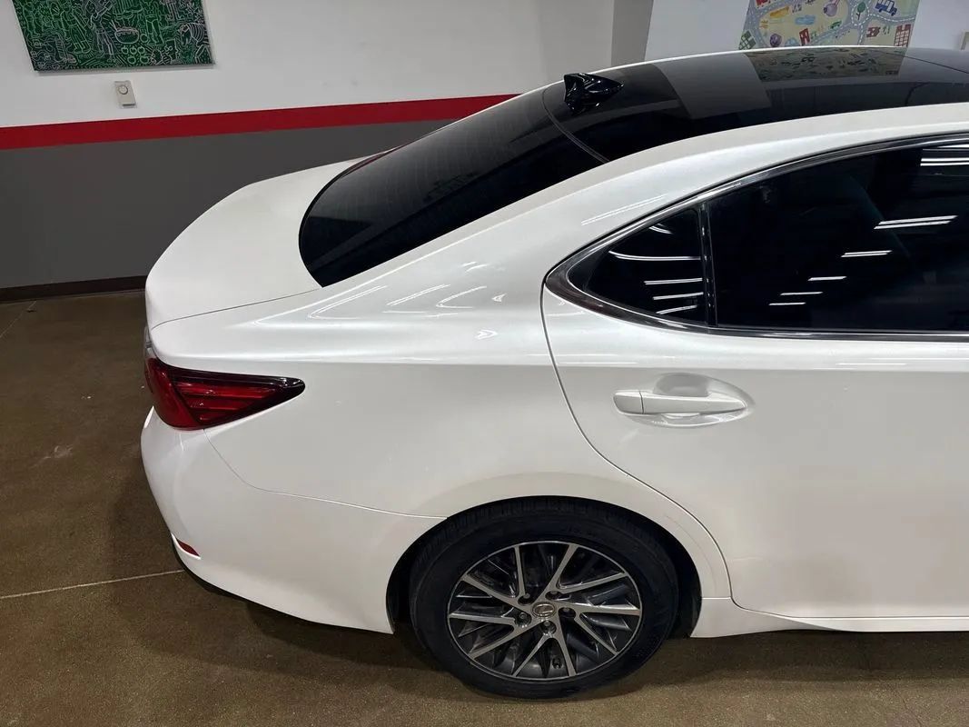 Used 2017 Lexus ES 350 w/ Navigation System Package FWD image 63