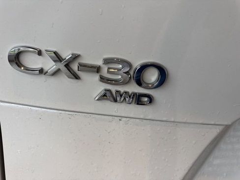 Used 2025 MAZDA CX-30 AWD 2.5 S w/ Preferred Package image 11