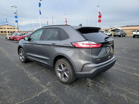 Used 2023 Ford Edge SEL w/ Sport Appearance Package image 19