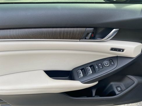 Used 2018 Honda Accord EX-L image 36