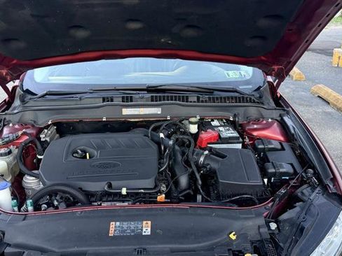 Used 2017 Ford Fusion SE w/ Equipment Group 201A FWD image 40