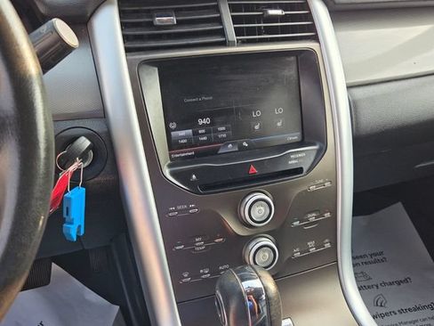 Used 2013 Ford Edge SEL AWD/4WD image 17