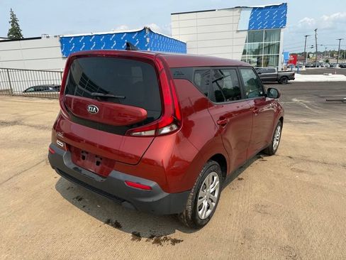 Used 2020 Kia Soul LX FWD image 8