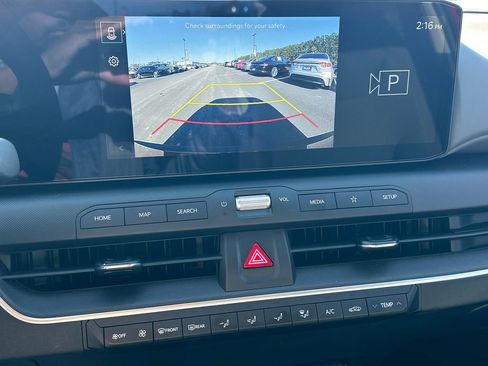 Used 2025 Kia K4 LXS image 29