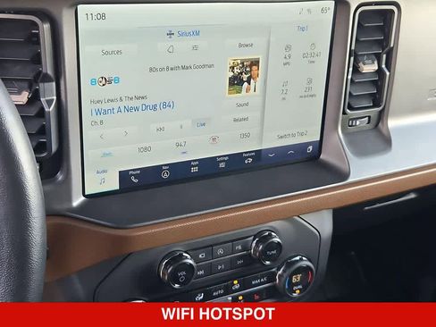 Used 2024 Ford Bronco Outer Banks AWD/4WD image 28