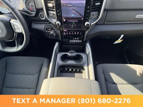 New 2026 RAM 1500 Big Horn AWD/4WD image 16