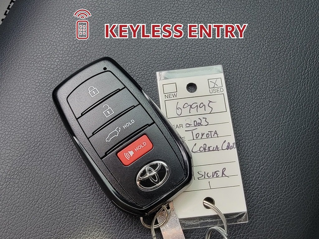 Used 2023 Toyota Corolla Cross AWD Hybrid w/ Convenience Package image 32