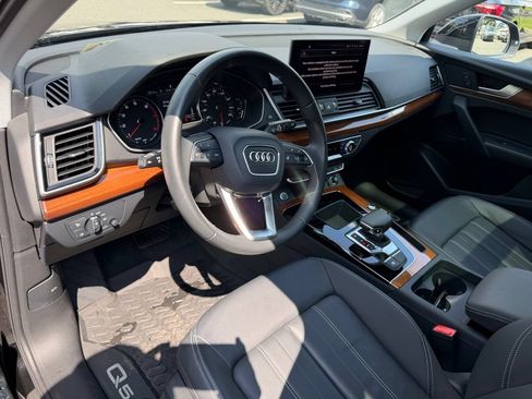 Used 2023 Audi Q5 2.0T Premium AWD/4WD image 17