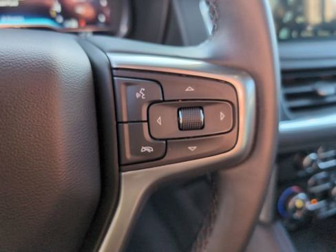 Used 2023 Chevrolet Tahoe Z71 w/ Luxury Package image 19