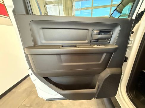 New 2026 RAM 3500 Tradesman w/ Chrome Appearance Group image 13