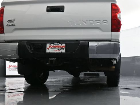 Used 2021 Toyota Tundra SR5 w/ SR5 Upgrade Package AWD/4WD image 40