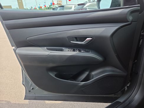 Certified 2026 Hyundai Tucson SE FWD image 10
