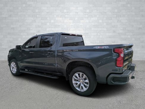 Used 2020 Chevrolet Silverado 1500 Custom w/ Custom Value Package image 7