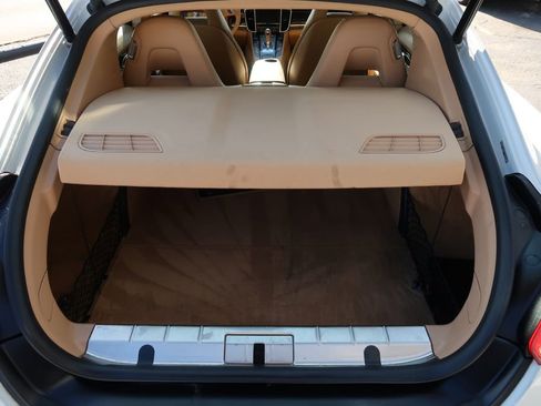 Used 2016 Porsche Panamera S image 13