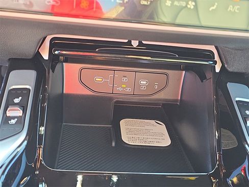 New 2026 Kia Sorento SX Prestige image 28