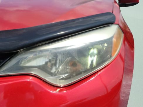 Used 2014 Toyota Corolla LE FWD image 23