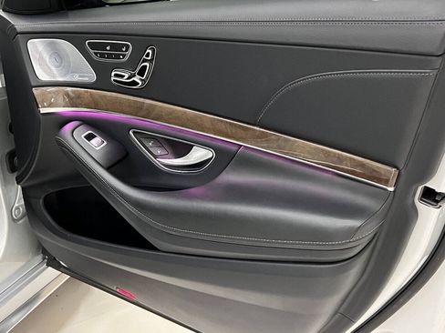 Used 2014 Mercedes-Benz S 63 AMG 4MATIC Sedan image 81