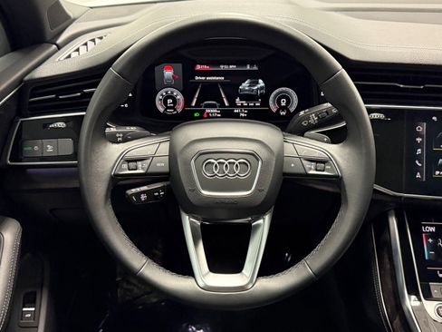 Used 2023 Audi Q7 3.0T Premium Plus w/ Premium Plus Package AWD/4WD image 20