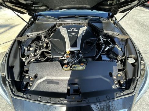 Used 2017 INFINITI Q50 3.0t Premium w/ Driver Assistance Package image 14