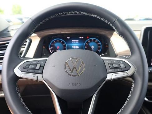 New 2026 Volkswagen Atlas SEL AWD/4WD image 11