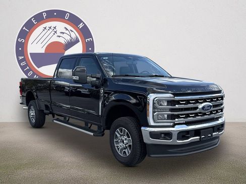 New 2026 Ford F350 Lariat AWD/4WD image 2